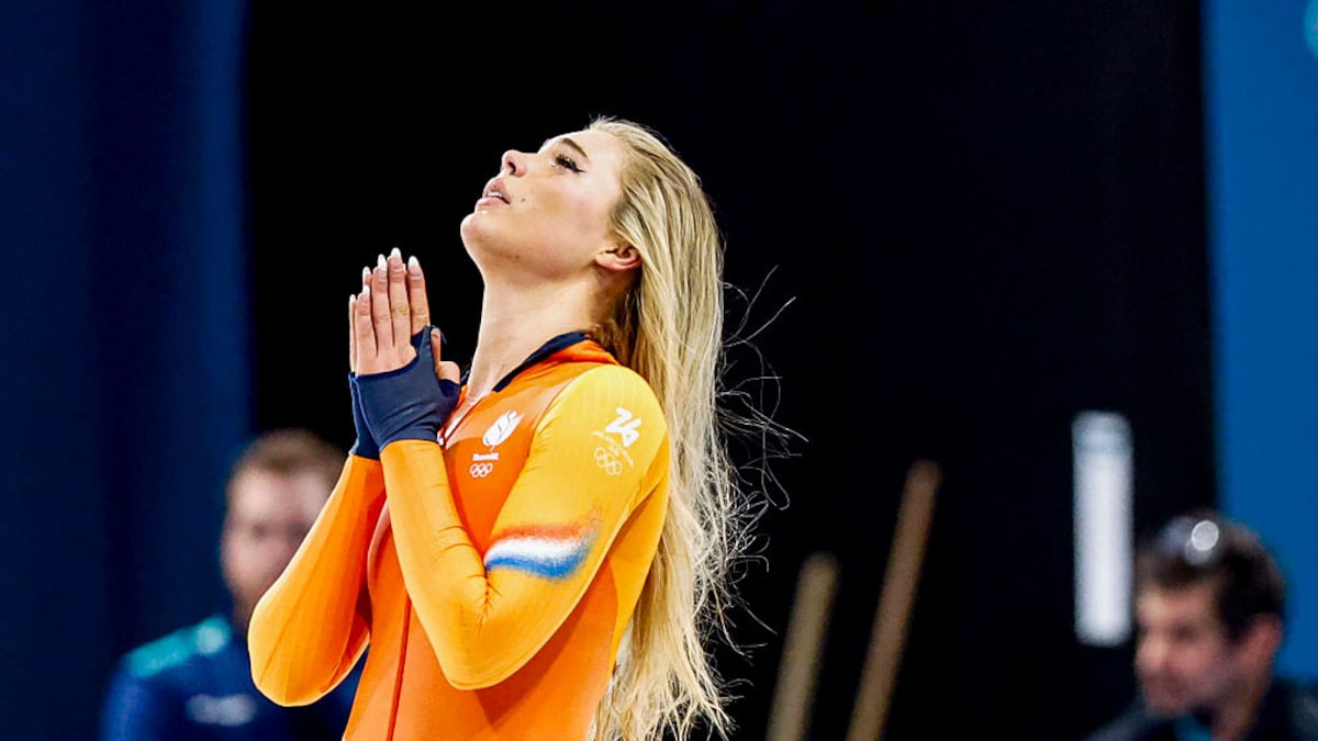 Sie weiß sich zu inszenieren: Jutta Leerdam nach ihrem Olympiasieg